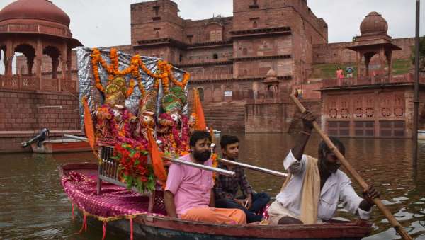 Lord Jagannath visited TirthaRaj Mchkund in the palanquin ...