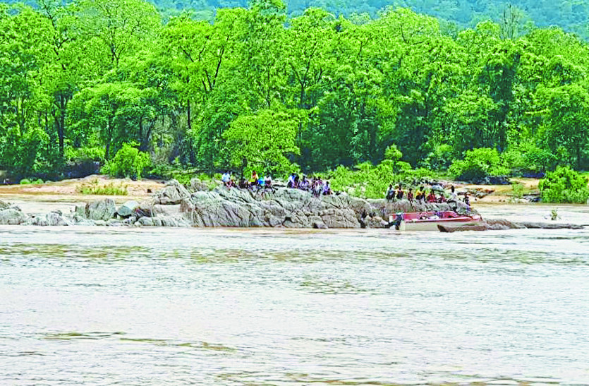 Indravati river