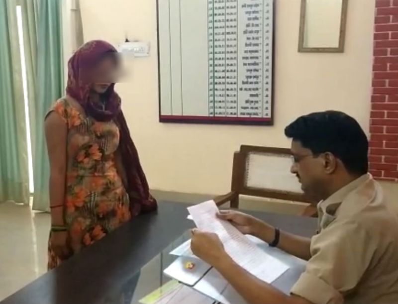 UP police daroga raped