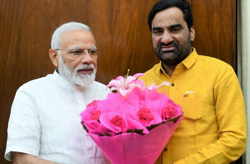 Hanuman Beniwal meets pm modi