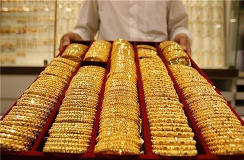 Gold and silver became expensive today, know how much price has gone