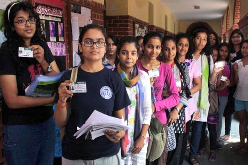 First called for job from UP, then made boys and girls hostage