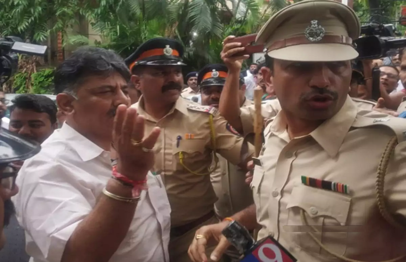 डीके शिवकुमार