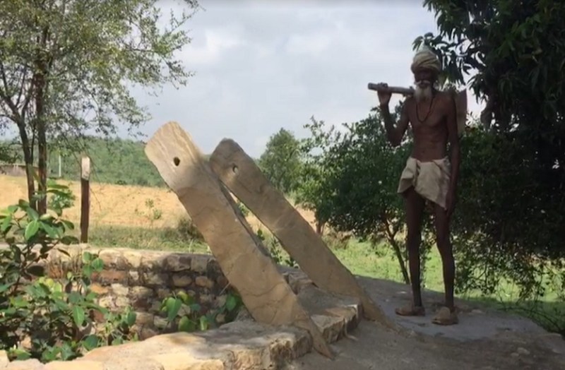 Story of Dashrath Manjhi Krishna Cole of Bundelkhand