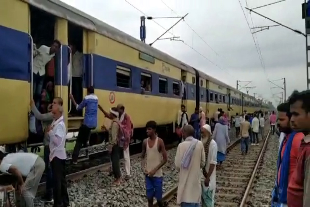 Memu and Chandia trains will remain in Shahdol again for a month