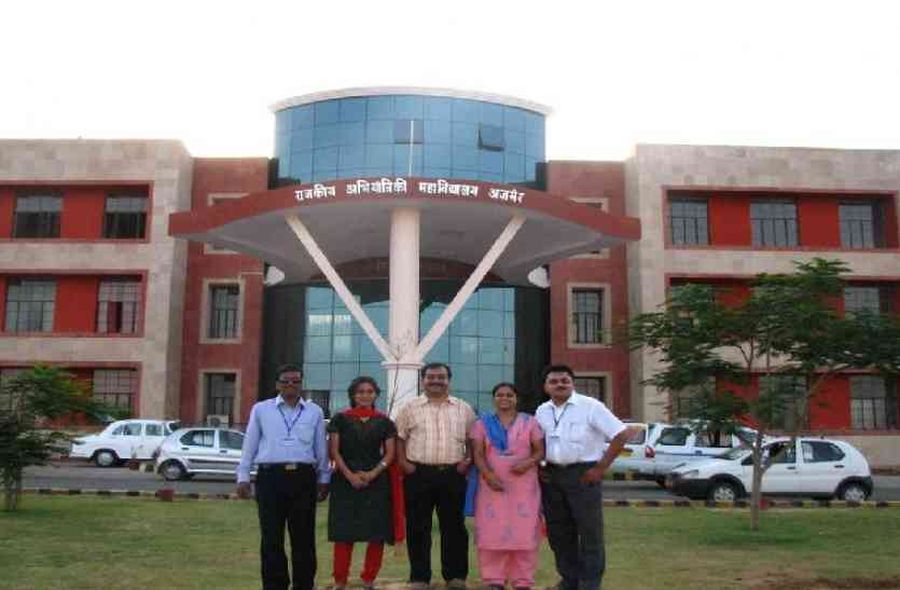 principal in engineering college