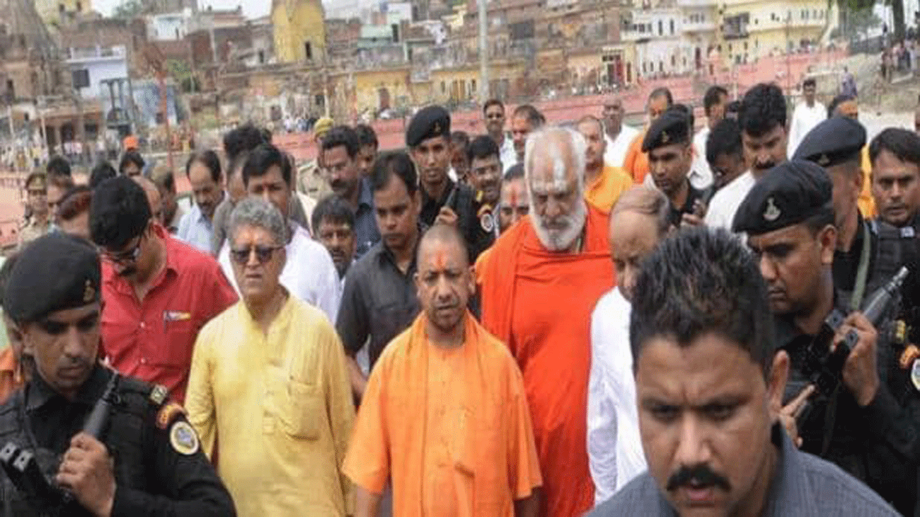 Sant to CM Yogi Adityanath complain of problem of Power Cut in Ayodhya