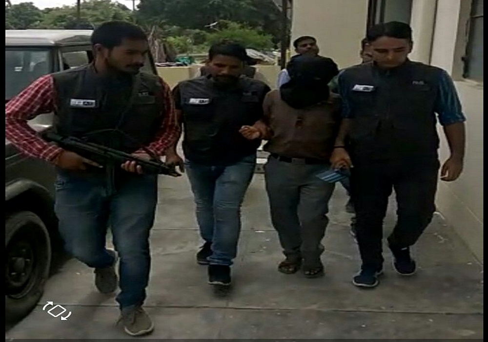 UP ATS arrested rewarded Maoists from Almora uttarakhand latest news