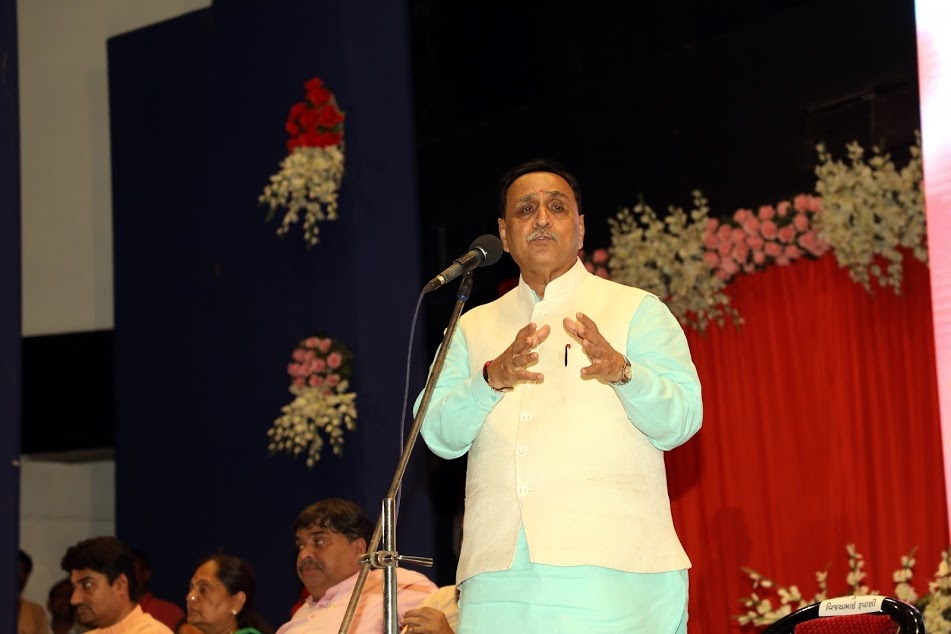 Gujarat CM Vijay Rupani, MP, Narmada water issue