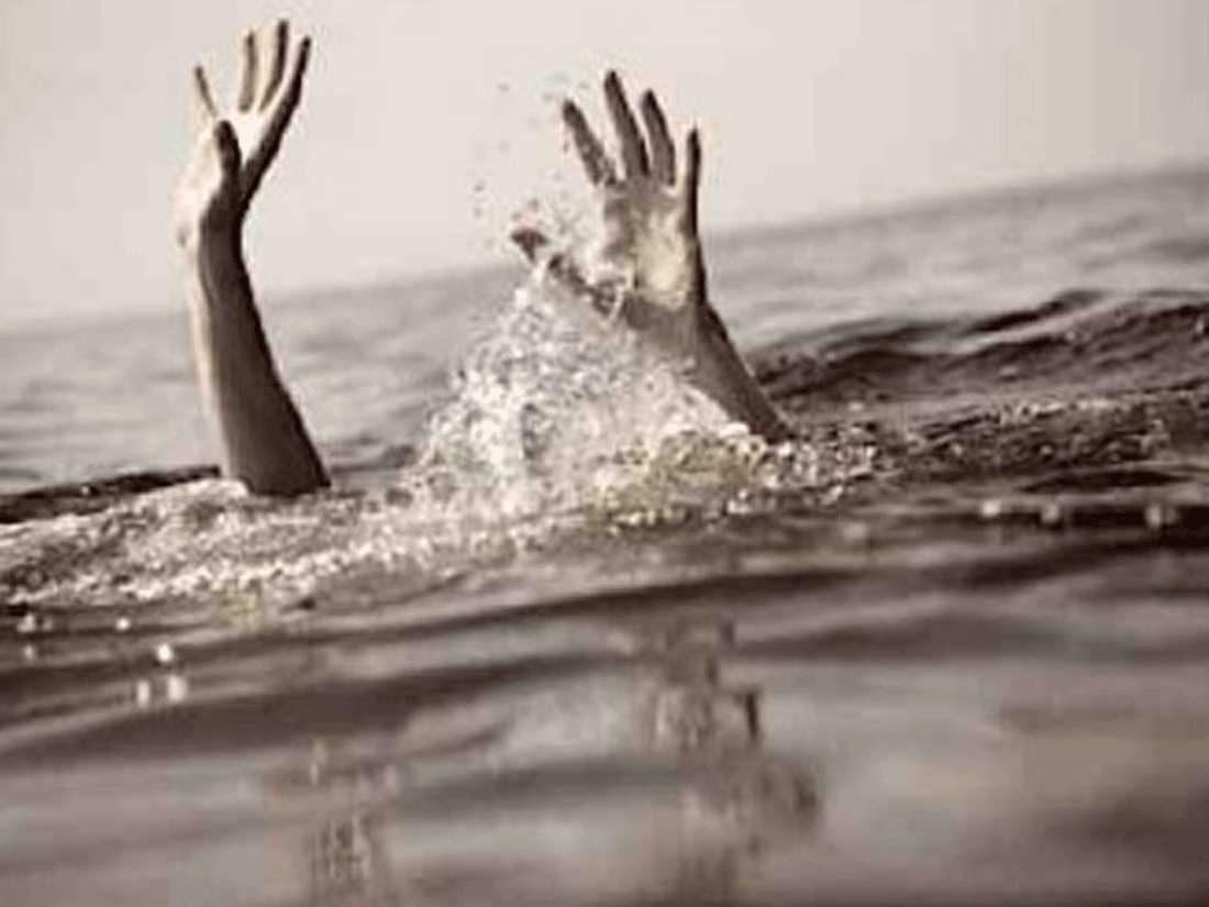 Two girls died due to pond In Kumarganj Ayodhya