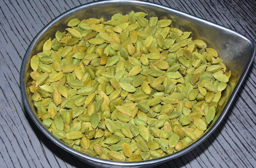 Cardamom from the kitchen can not be anywhere