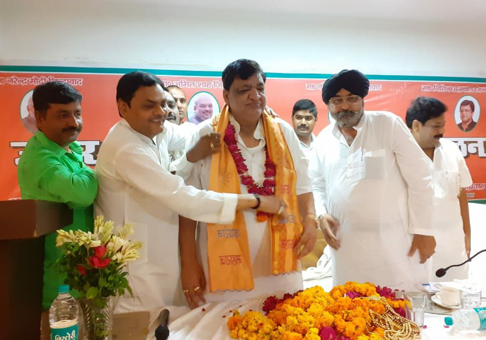 ex minister and MP Naresh Agrawal