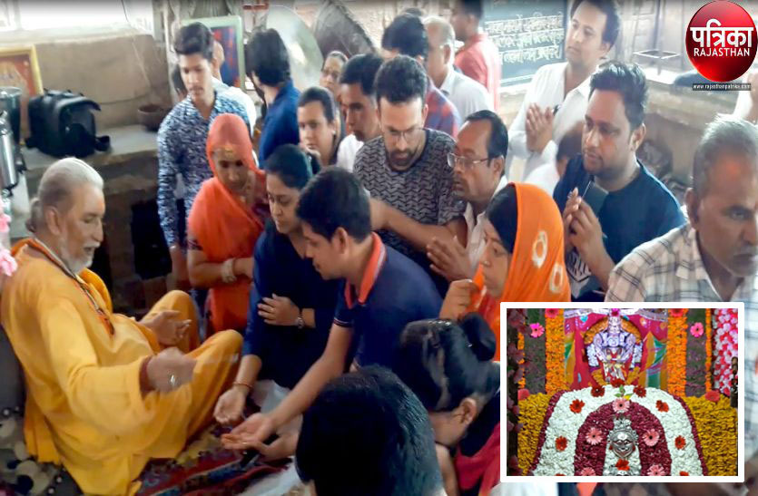 VIDEO : शिवालयों में गूंजा हर-हर महादेव, सावन के पहले सोमवार पर शिव मंदिरों में किया गया रुद्राभिषेक, उमड़े श्रद्धालु