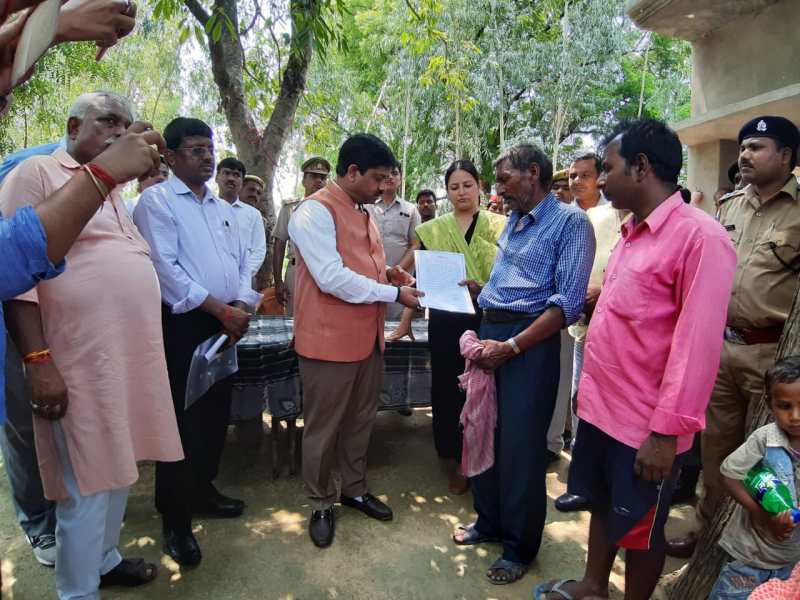 प्रदेश का मुख्यमंत्री