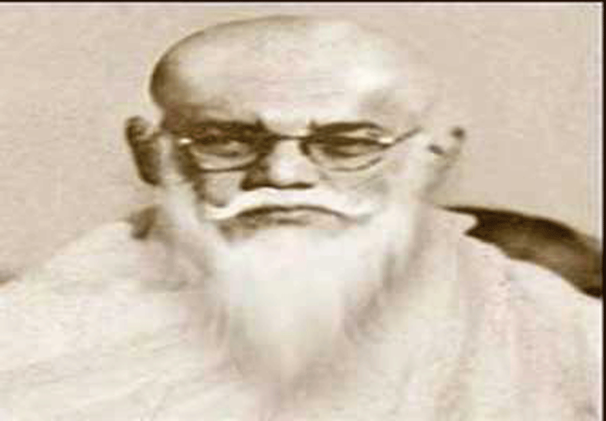 Who was Gumnami Baba living in Ram Bhavan Faizabad