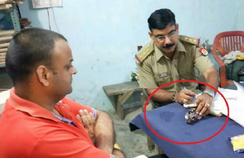 Dr Alok Singh and cantt police