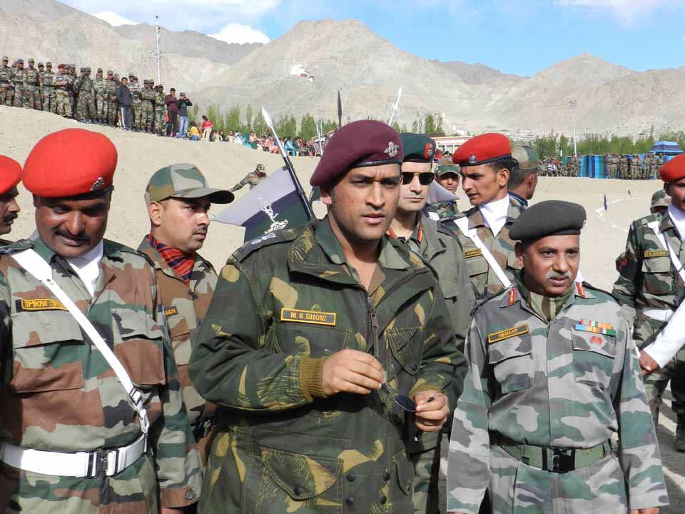MS Dhoni in Army dress
