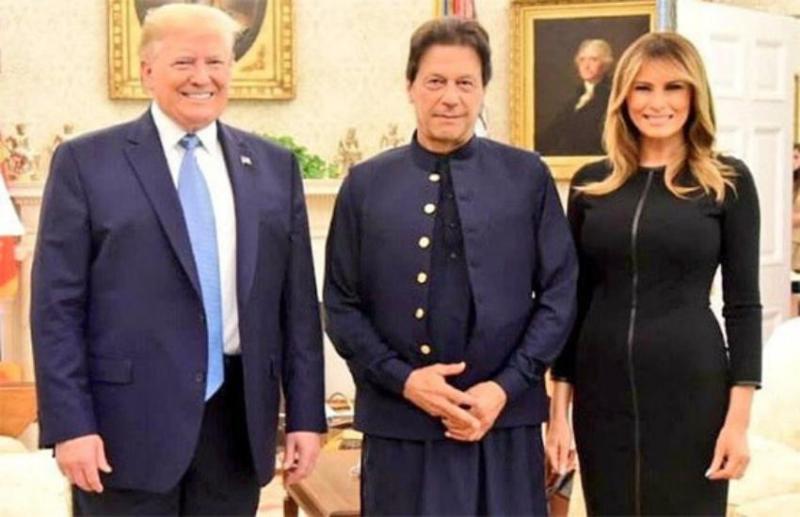 इमरान खान, डोनाल्ड ट्रंप और मेलानिया ट्रंप
