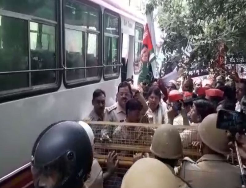  Samajwadi party leader 