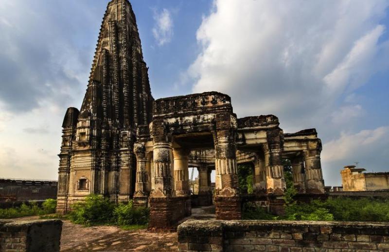 शवाला तेजा सिंह मंदिर