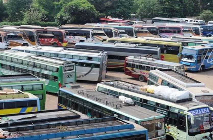 Private bus strike today in protest against tax increase