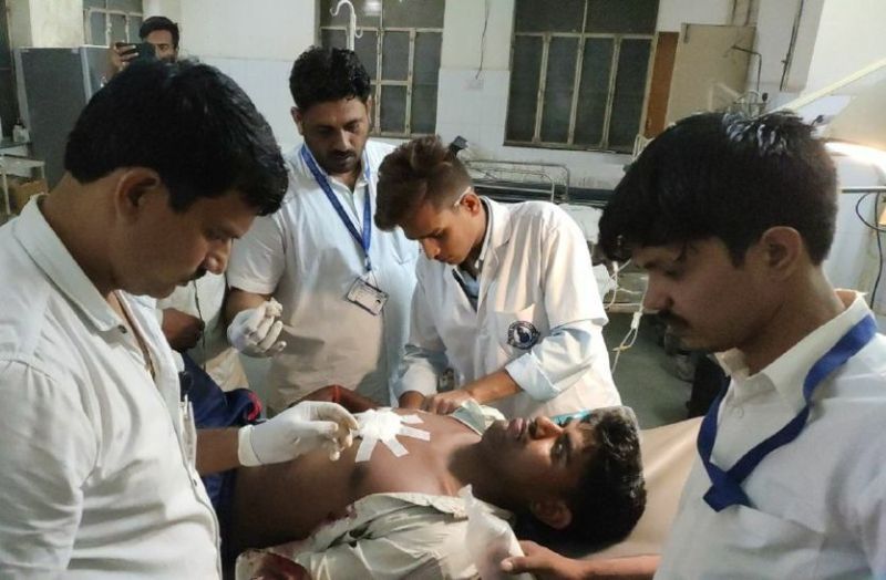 cow smuggling in alwar : cow smugglers Fire On Villagers In Alwar