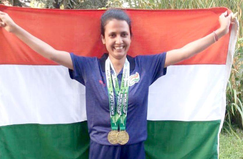 World Shooting Para Sports : पूर्वी यूरोप के क्रोशिया देश में आयोजित वल्र्ड शूटिंग पैरा स्पोट्र्स कम्पिटीशन ओसीजेक 2019 में सीकर जिले के महरोली की रहने वाली निशा कंवर ( Nisha Kanwar Win Gold Medal ) ने महिला वर्ग की एयर पिस्टल स्पर्धा में दोबारा गोल्ड मेडल जीतकर देश का नाम रोशन किया है।