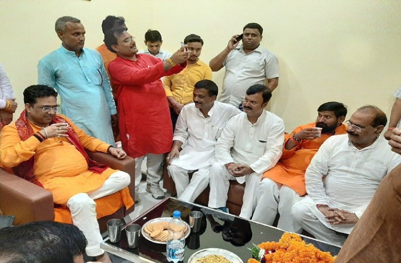 Vijay mishra in bjp program