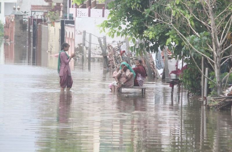 Ajmer Heavy Rain. after two days water in colonies
