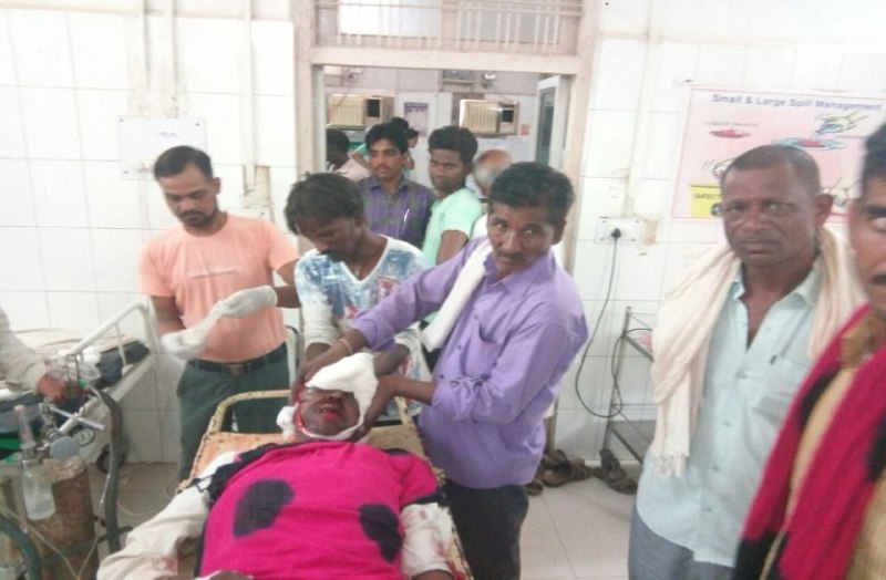 विधायक के साले ने दो लोगोंं पर किया जानलेवा हमला, हालत गंभीर