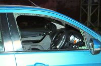 First car collided, then break car glass and looted 4.60 lakh rupees