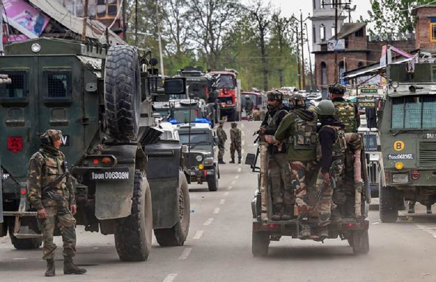 जम्मू कश्मीर के रास्ते भारतीय सीमा में घुसे जैश-ए-मोहम्मद के आतंकी, सेना मुस्तैद