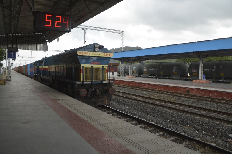 Satellite station turned into yard even after spending 200 crores