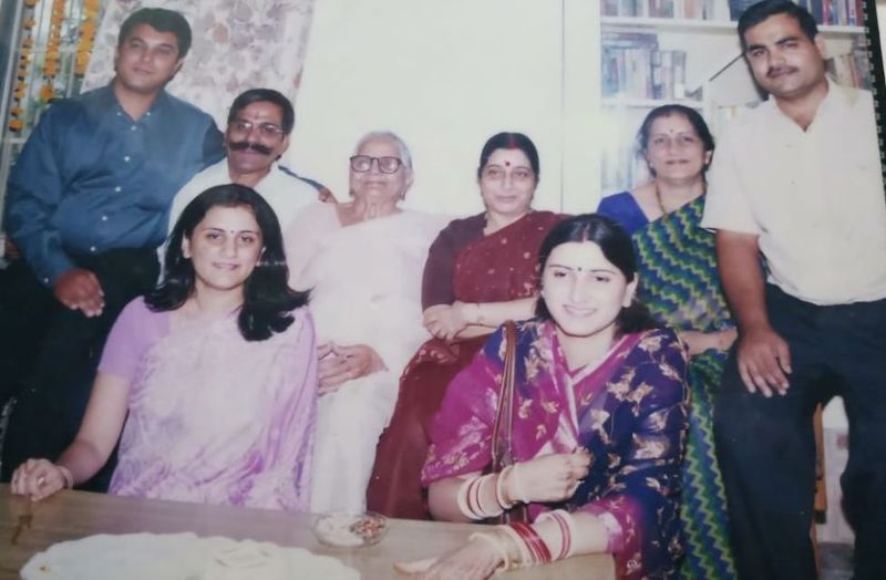 Smrati shesh : Sushma Swaraj's deep association with Ajmer too