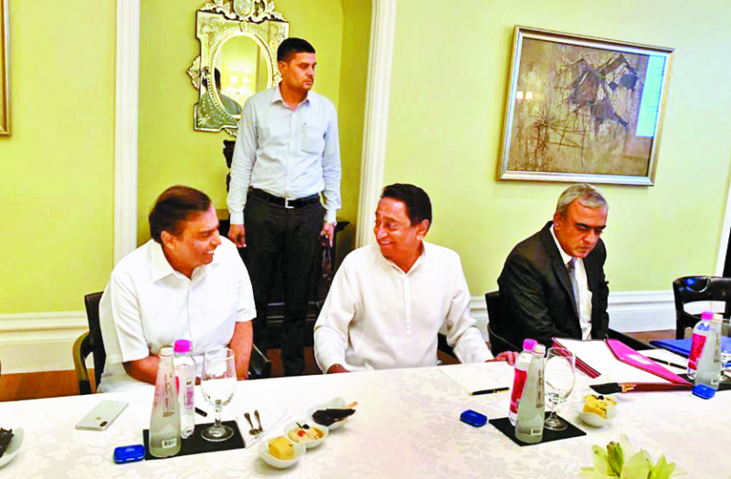 Chief Minister Kamal Nath met Mukesh Ambani