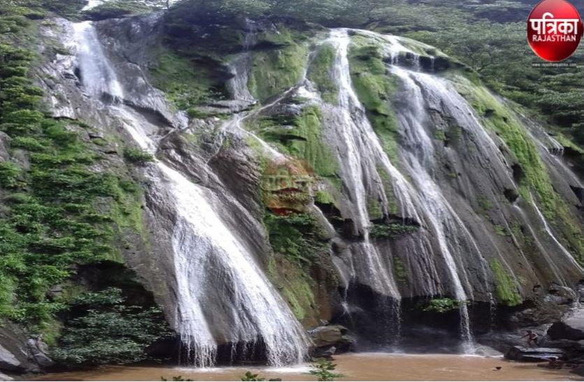 182 feet high waterfall flowing over Bhilberi in Pali district