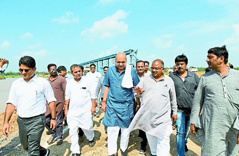 chhattisgarh irrigation minister ravindra choubey visit arpa river