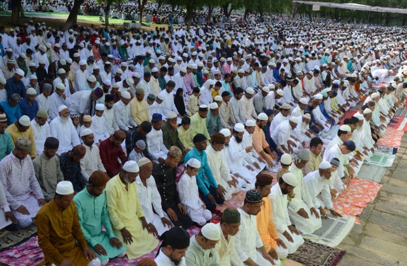 prayer-for-peace-in-eid-ul-juha-prayers