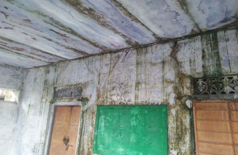 Dripping water from the roof