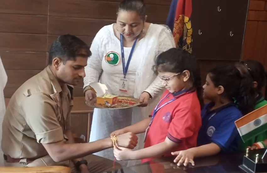 Hapur SP Yashvir Singh