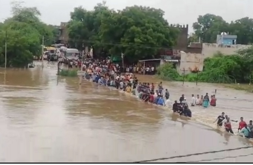 हाड़ौती में बाढ़ के हालात, नदियों में जबरदस्त उफान, कोटा में NDRF ने संभाला मोर्चा, कलक्टर ने सेना से मांगी मदद