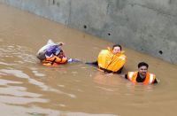 Heavy Rain in Pushkar, foreign Tourists rescued by Army and Police