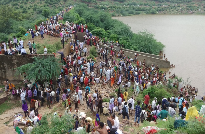 Devotee dies due to drowning in Sita dam