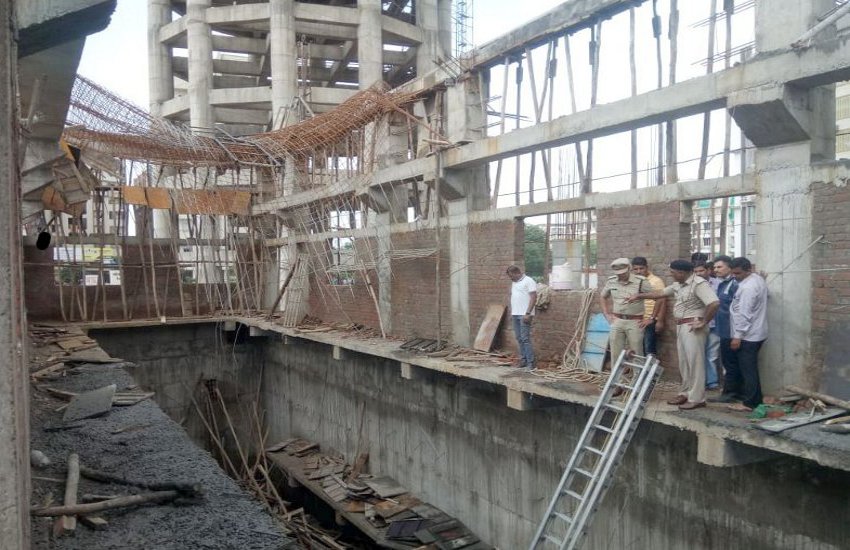 Under construction tank slab dropped in Ahmedabad