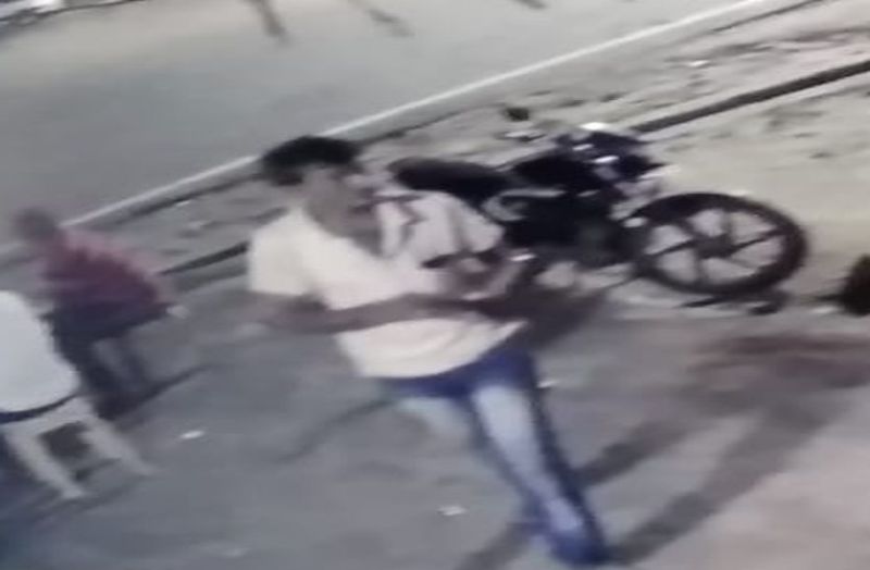 Purse theft, CC TV footage showing truth