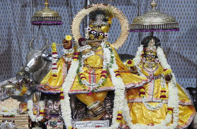 जन्माष्टमी उत्सव 2019 : गोविंददेवजी मंदिर में बह रही भक्ति की सुरीली धारा, आयोजित हो रहे विभिन्न कार्यक्रम
