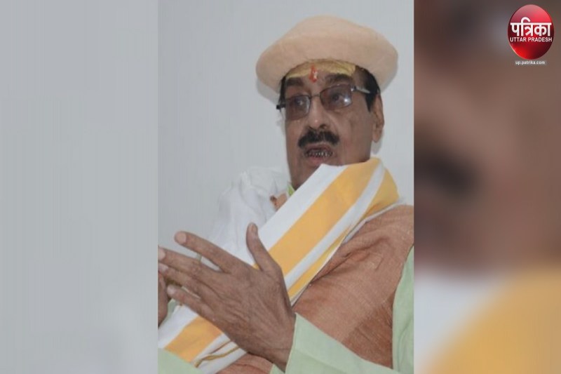 काशी विश्वनाथ मंदिर के महंत डॉ कुलपति तिवारी