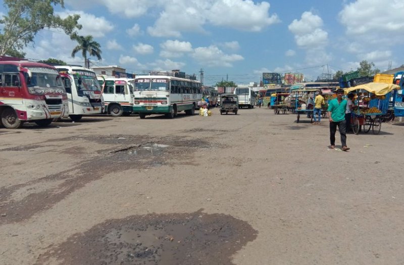 Serious problems in bus stand Katni