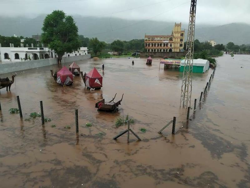 Pushkar News: सरोवर के कैचमेंट एरिया में पक्के निर्माण बने सिरदर्द