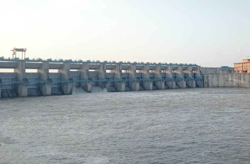 बीसलपुर के जलग्रहण क्षेत्र में पानी की आवक हुई कमजोर, बांध से बनास में पानी की निकासी घटाई